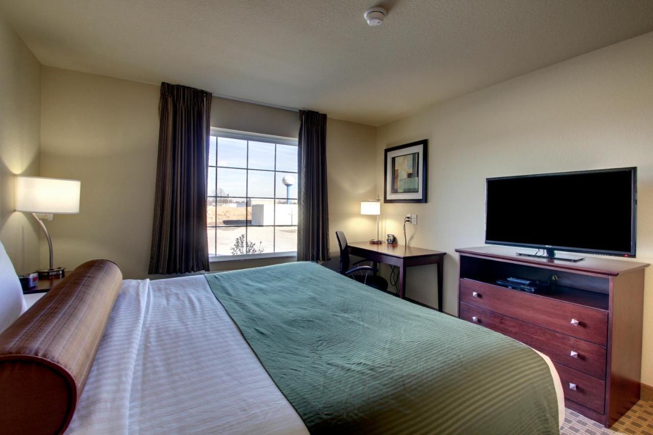 Cobblestone Inn & Suites - Carrington Екстер'єр фото