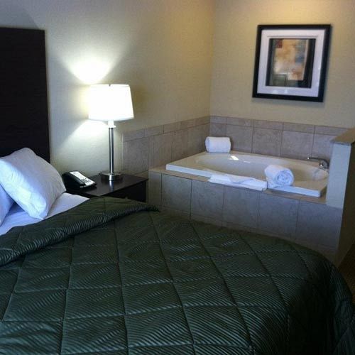 Cobblestone Inn & Suites - Carrington Екстер'єр фото